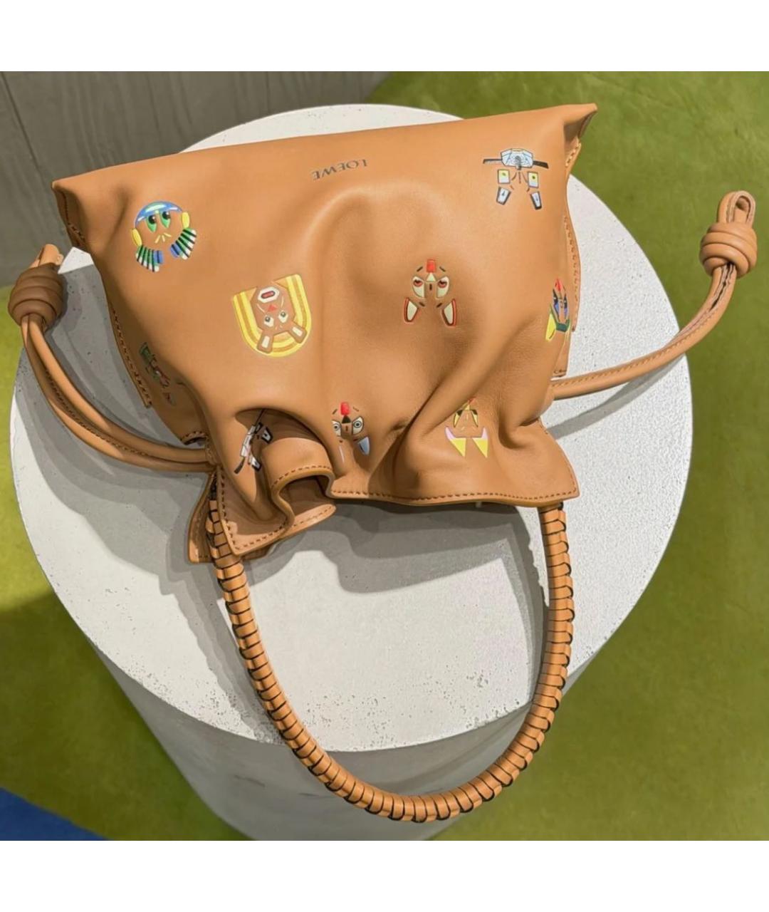 LOEWE Бежевая кожаная сумка через плечо, фото 8