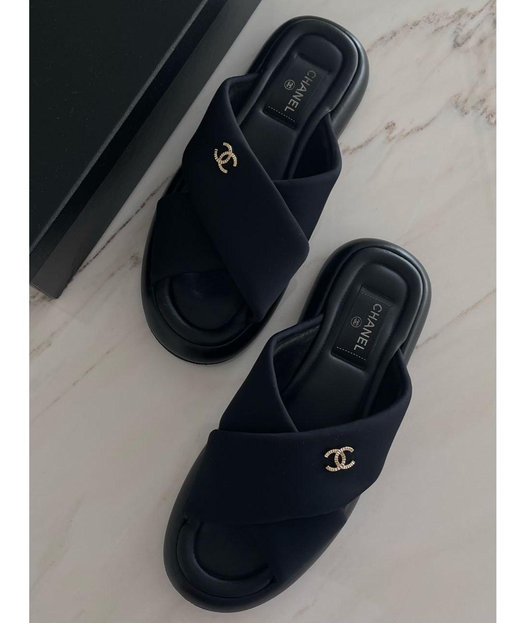 CHANEL Черные шлепанцы, фото 3