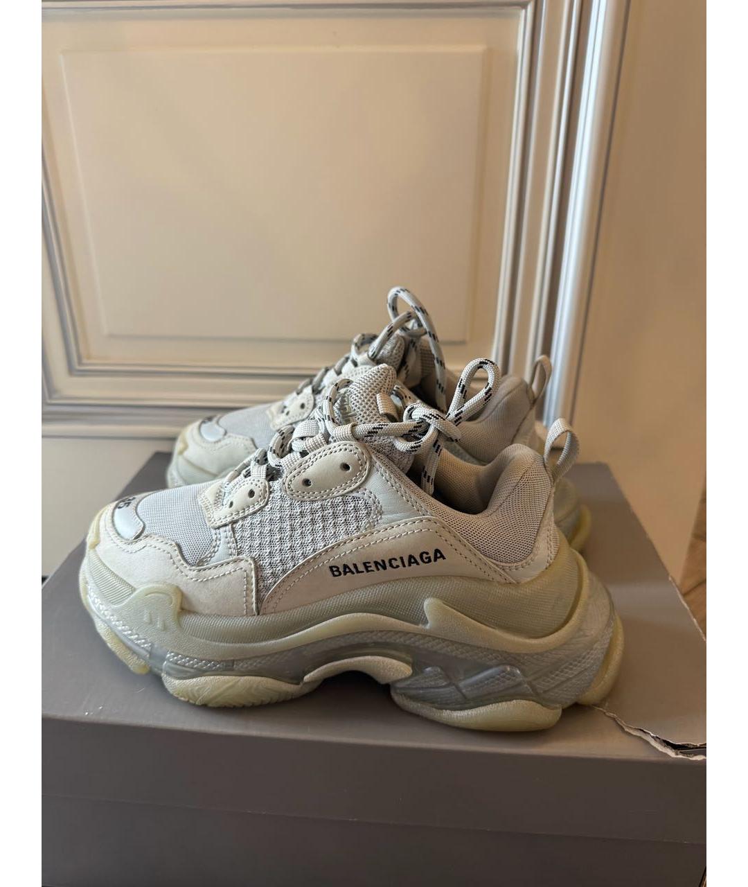 BALENCIAGA Серые кроссовки, фото 3