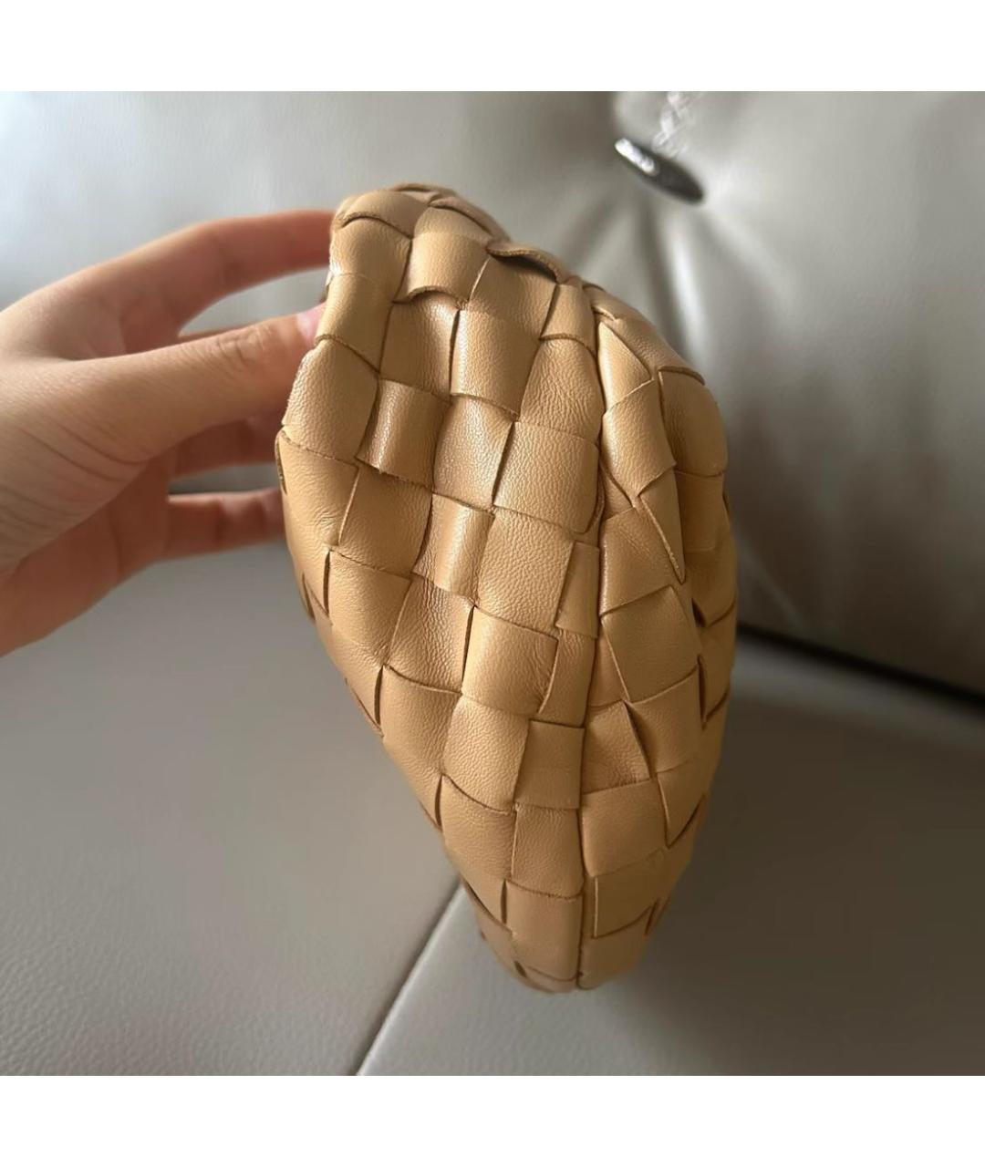 BOTTEGA VENETA Бежевая кожаная сумка с короткими ручками, фото 3
