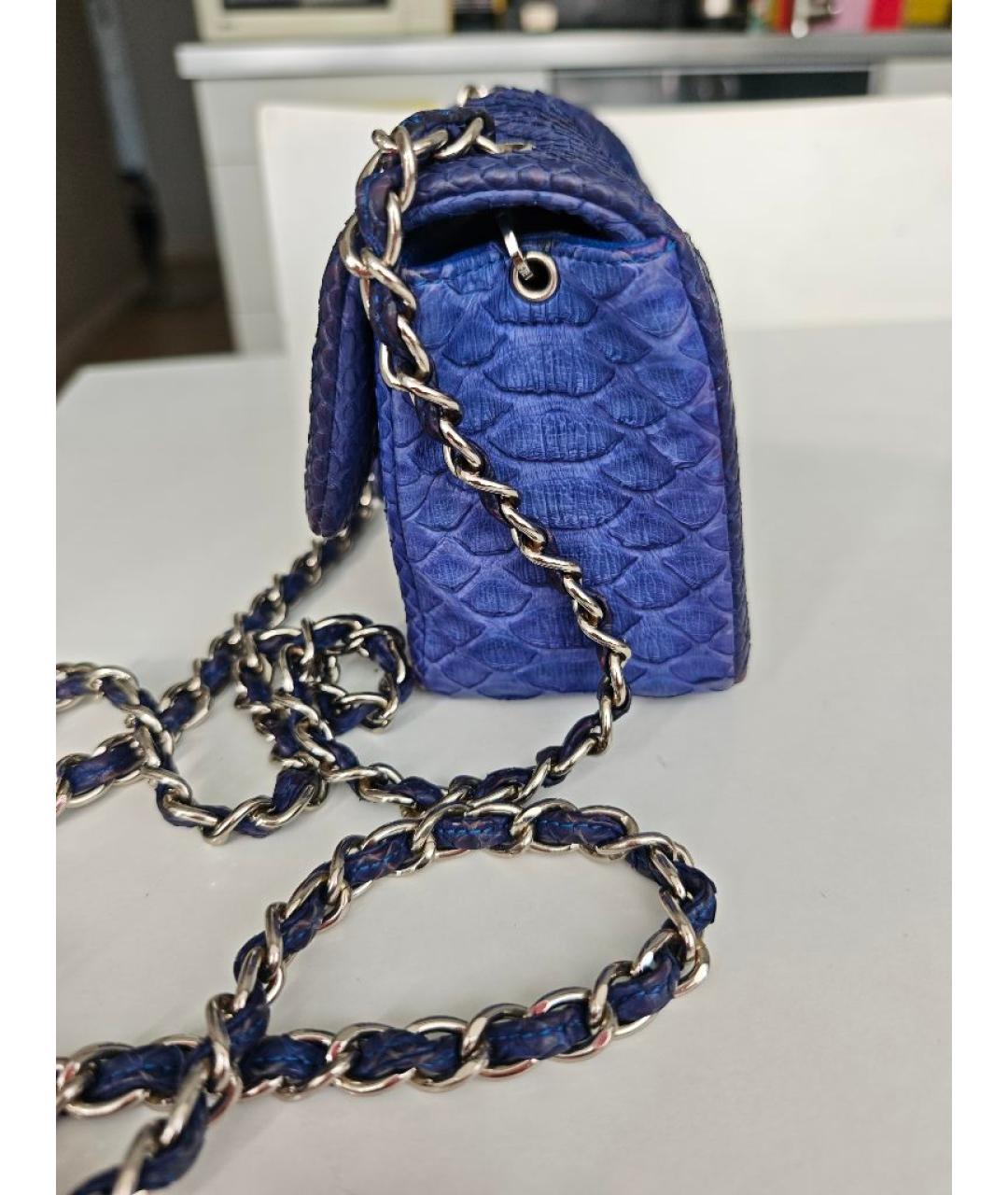 CHANEL Синяя сумка через плечо из экзотической кожи, фото 2