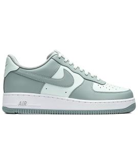 NIKE Низкие кроссовки / кеды