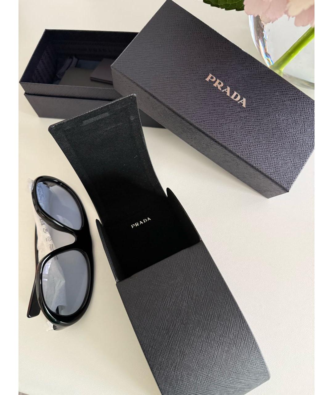 PRADA Черные пластиковые солнцезащитные очки, фото 8