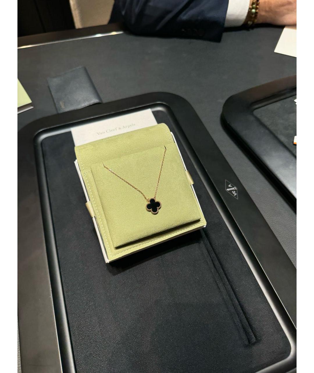 VAN CLEEF & ARPELS Черное колье из желтого золота, фото 3