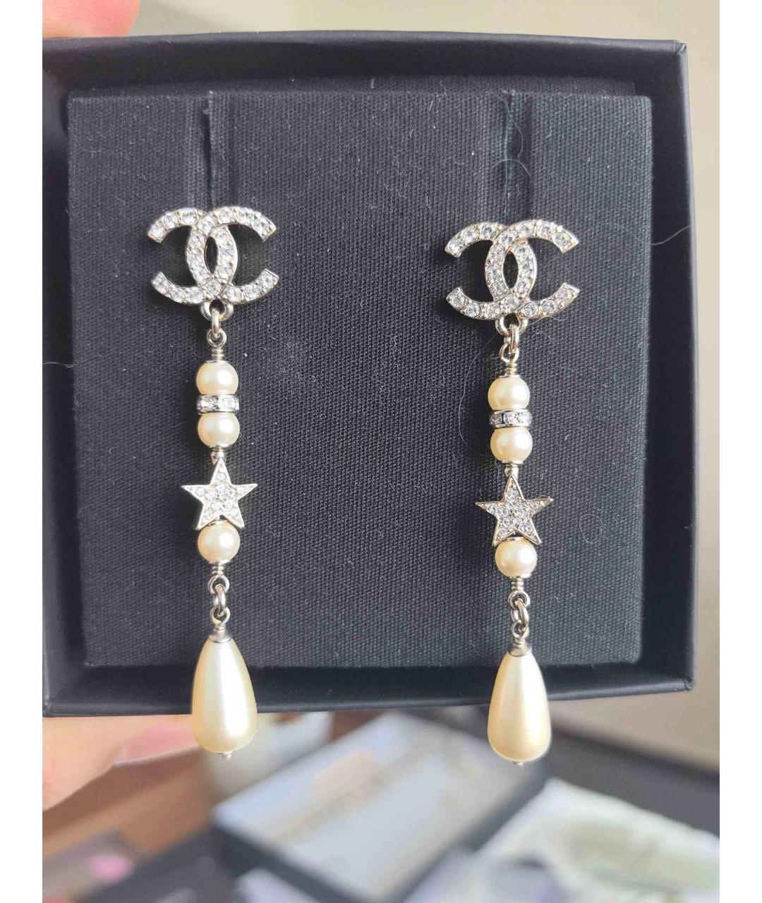 CHANEL Бежевые серьги, фото 5