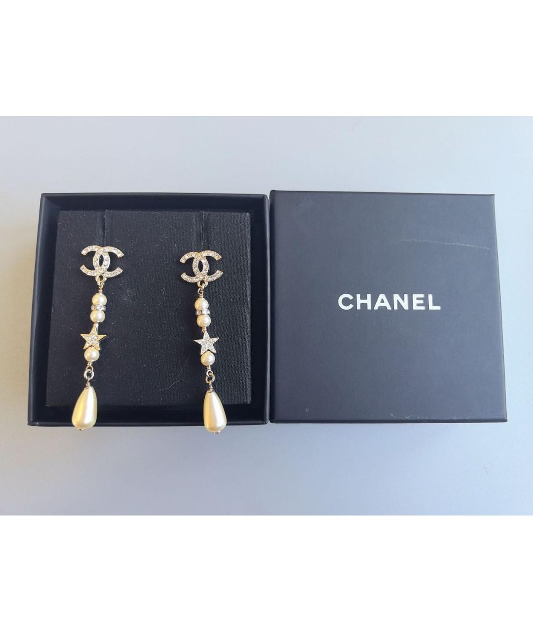 CHANEL Бежевые серьги, фото 2