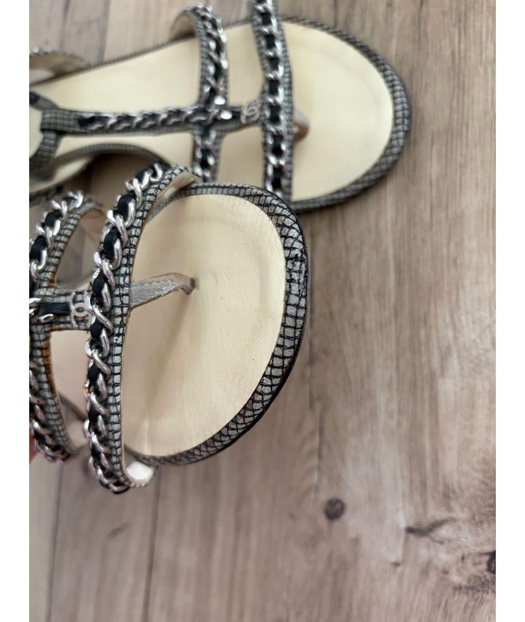 CHANEL Серые кожаные босоножки, фото 3