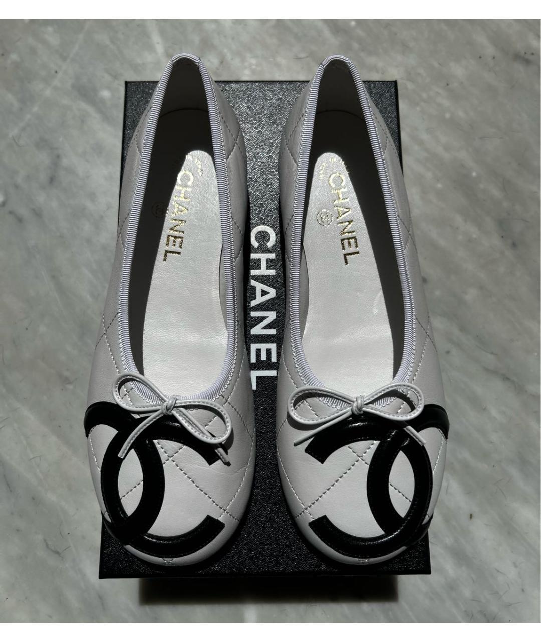 CHANEL Белые кожаные балетки, фото 2