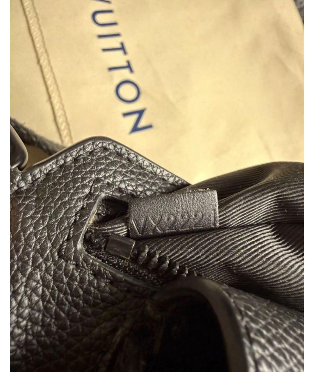 LOUIS VUITTON Черная кожаная барсетка, фото 7