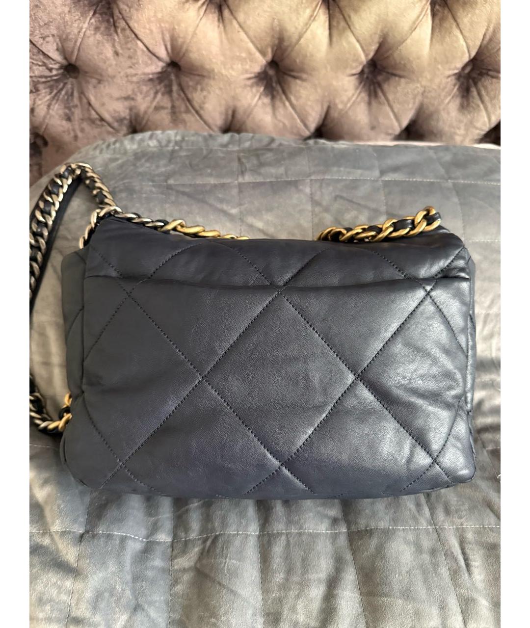 CHANEL Темно-синяя кожаная сумка через плечо, фото 3