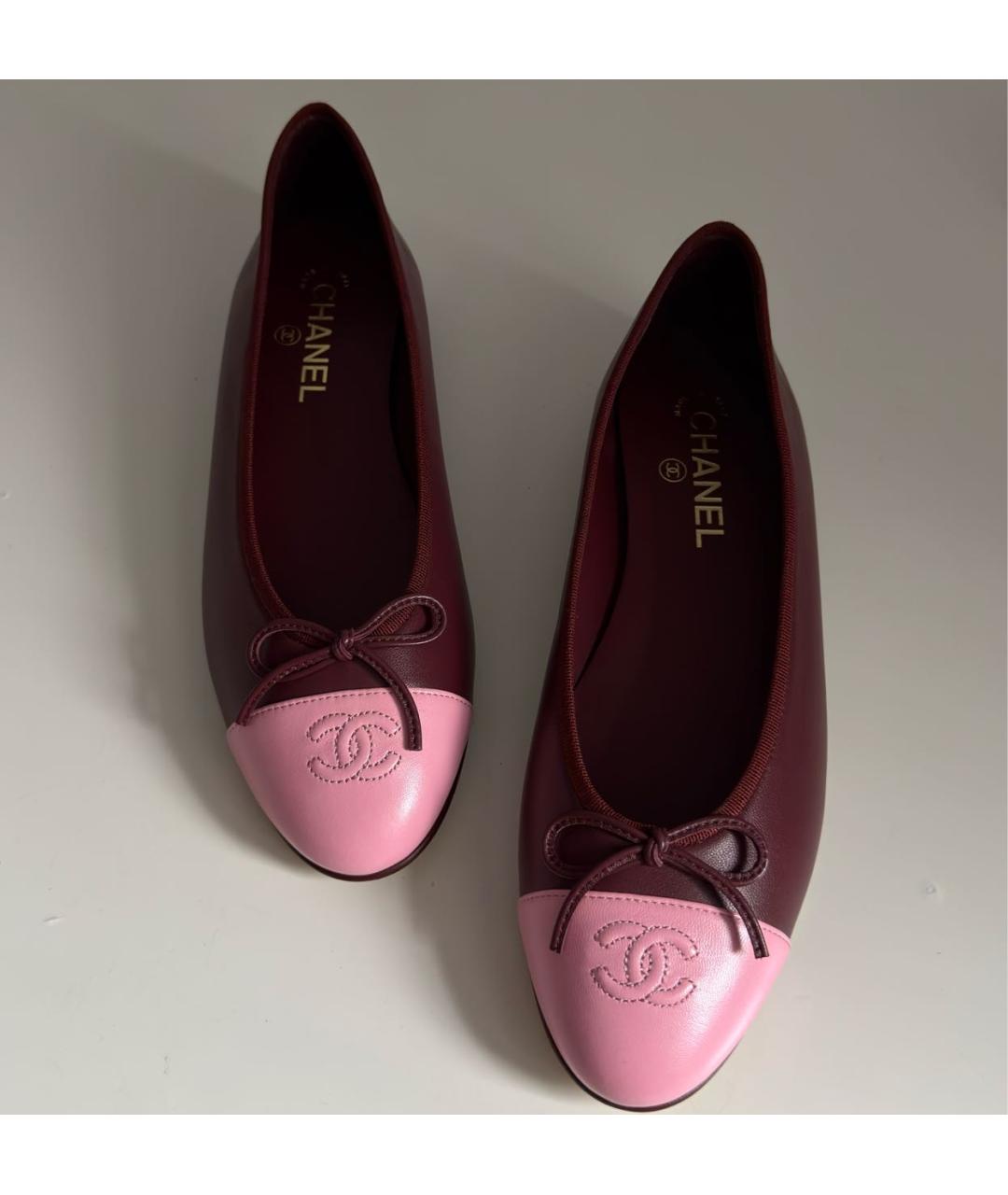 CHANEL Бордовые балетки из лакированной кожи, фото 5