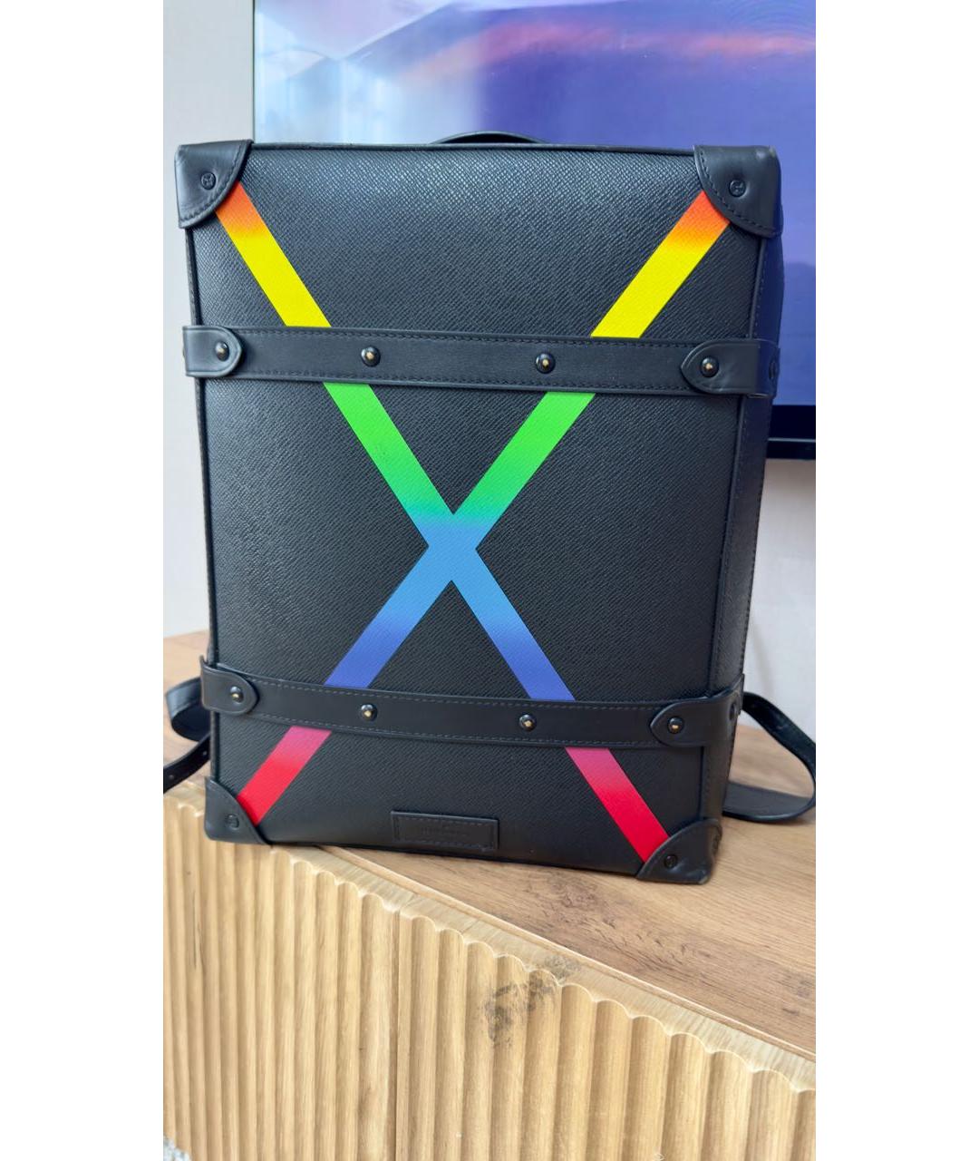 LOUIS VUITTON Черный кожаный рюкзак, фото 7