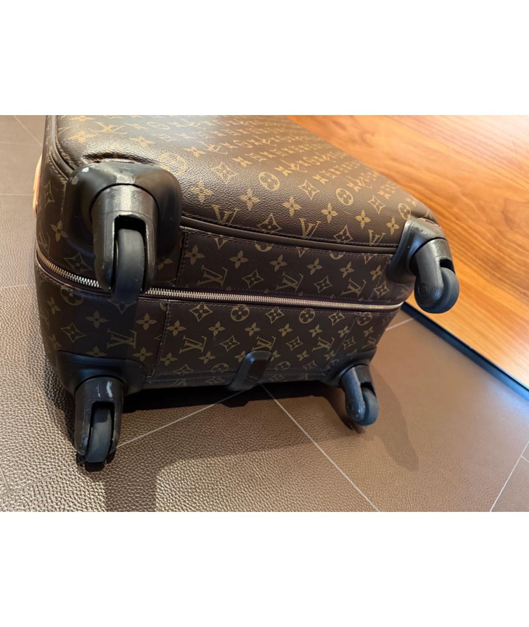LOUIS VUITTON Коричневый чемодан, фото 3