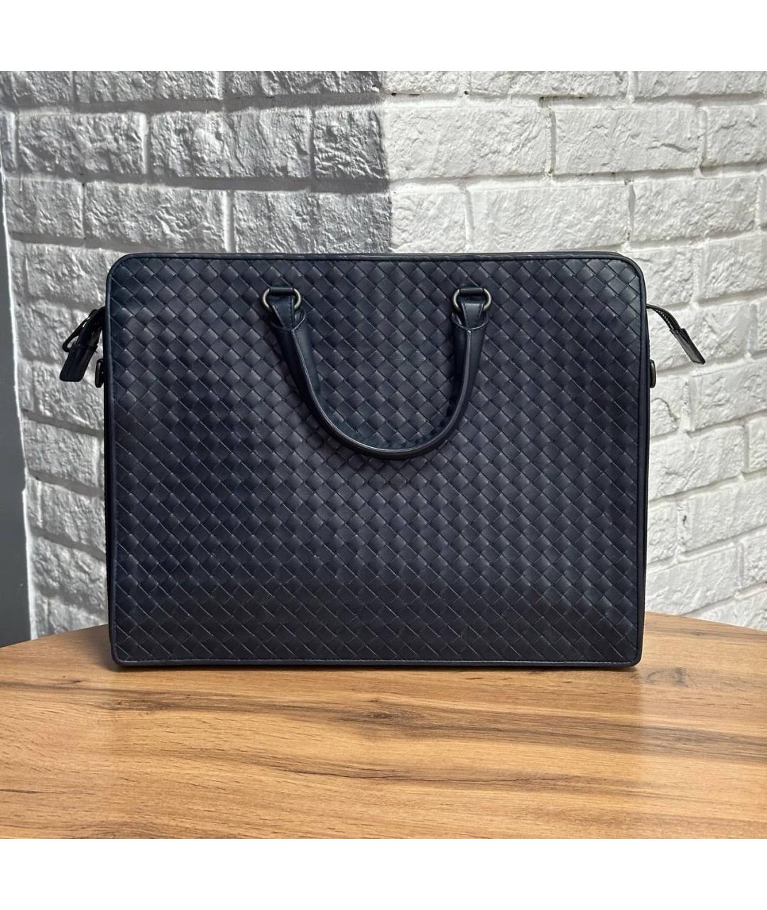BOTTEGA VENETA Темно-синий кожаный портфель, фото 3