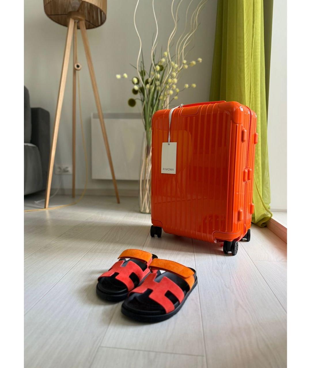 Rimowa Оранжевый чемодан, фото 7