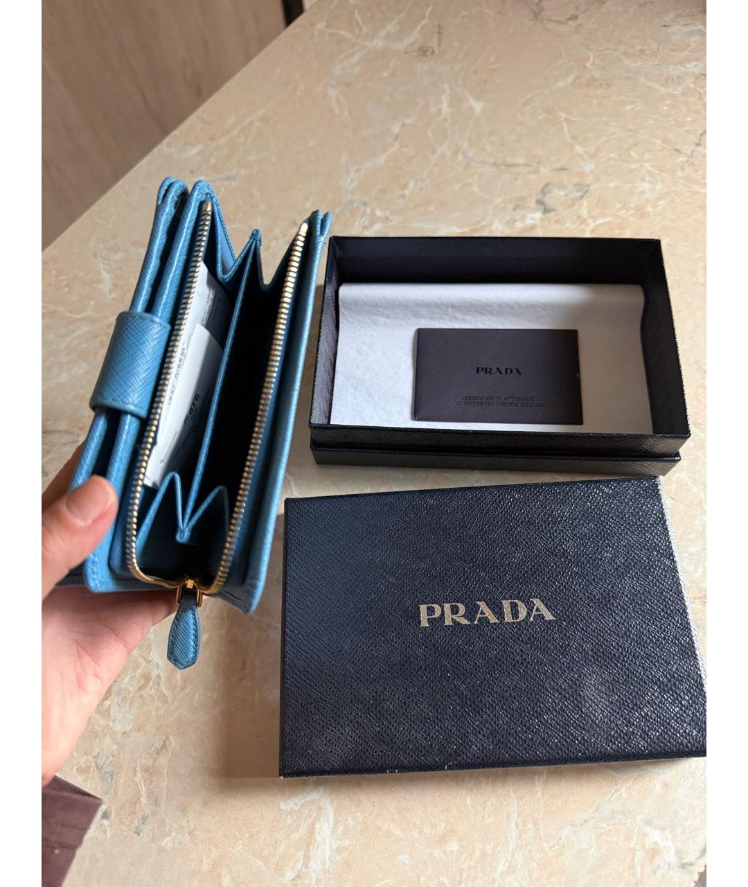 PRADA Голубой кожаный кошелек, фото 3