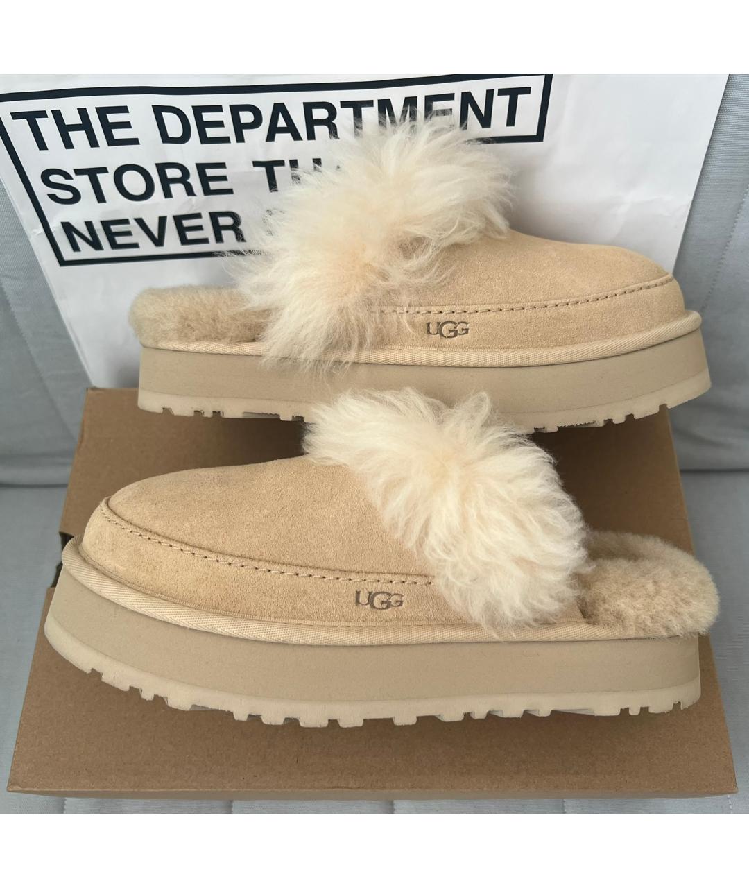 UGG AUSTRALIA Бежевые замшевые сабо, фото 2