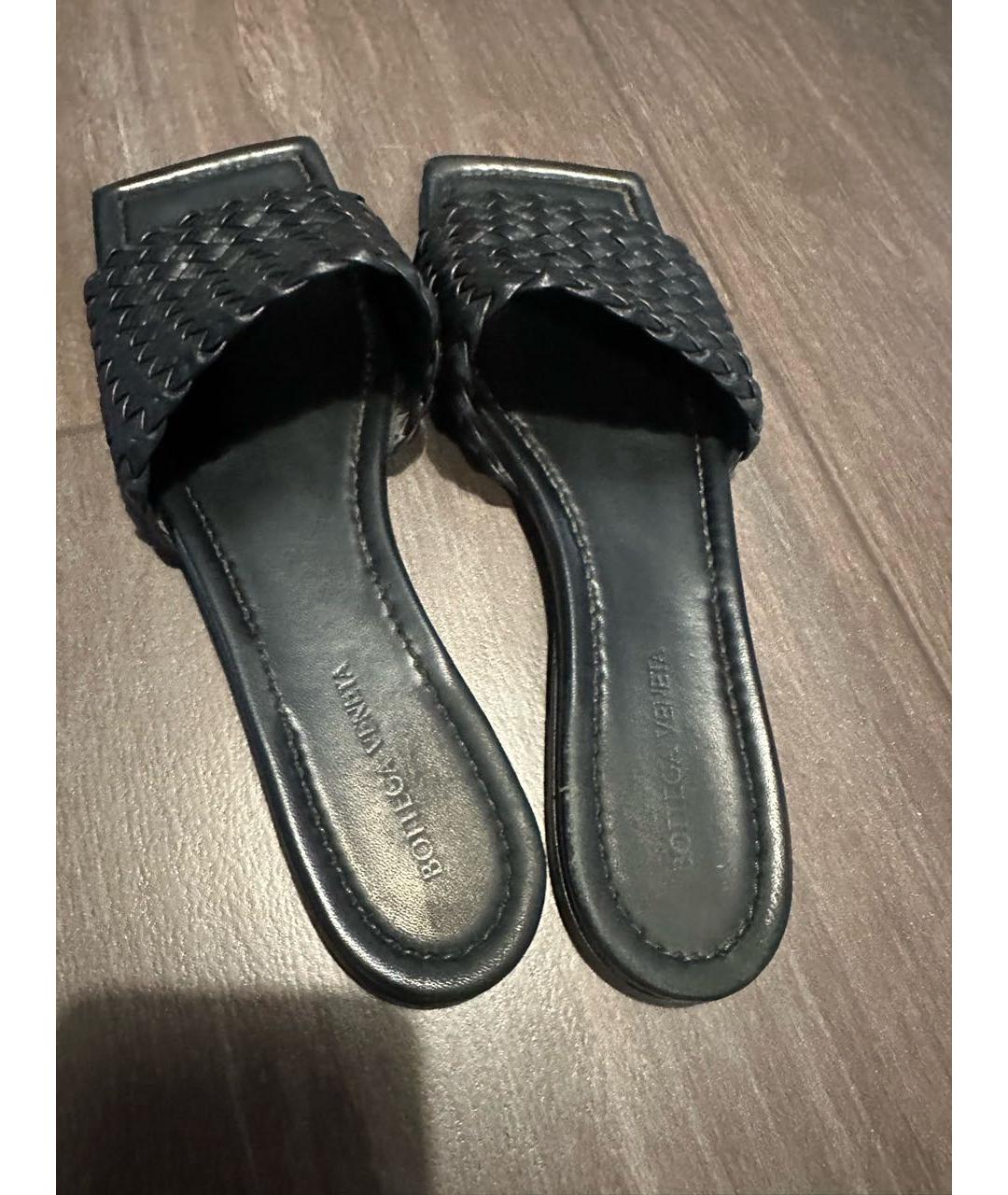 BOTTEGA VENETA Черные кожаные мюли, фото 3