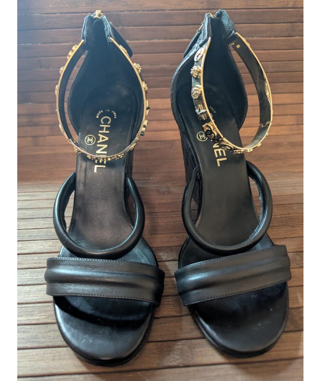CHANEL Черные кожаные босоножки, фото 2