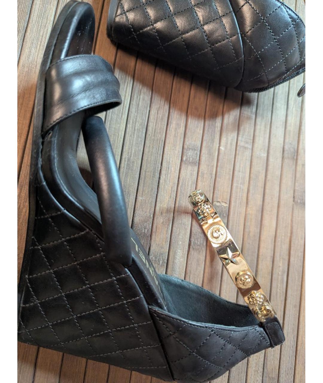 CHANEL Черные кожаные босоножки, фото 7