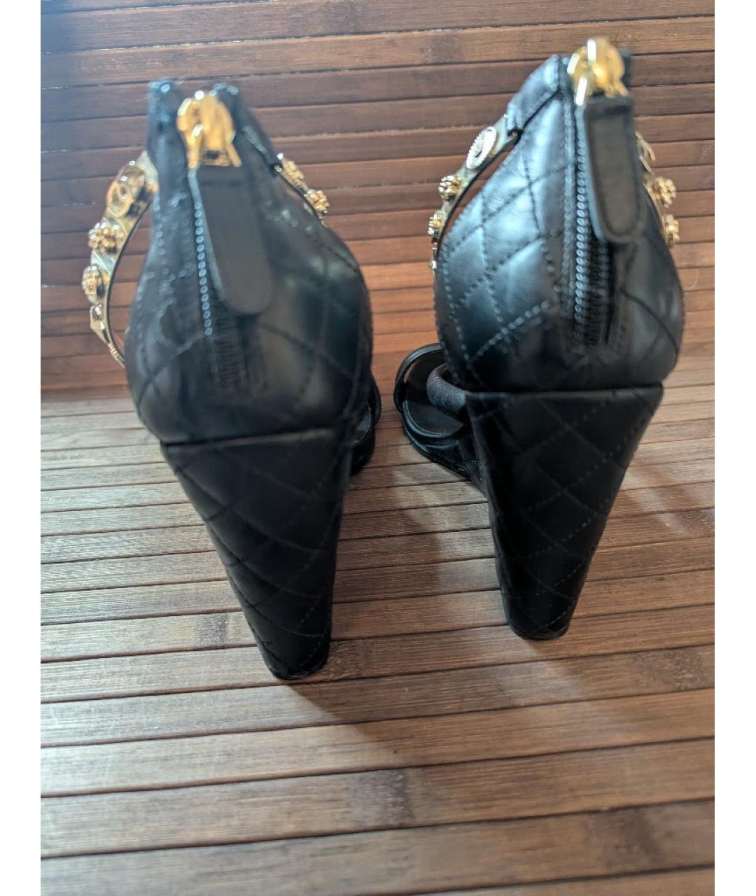 CHANEL Черные кожаные босоножки, фото 3