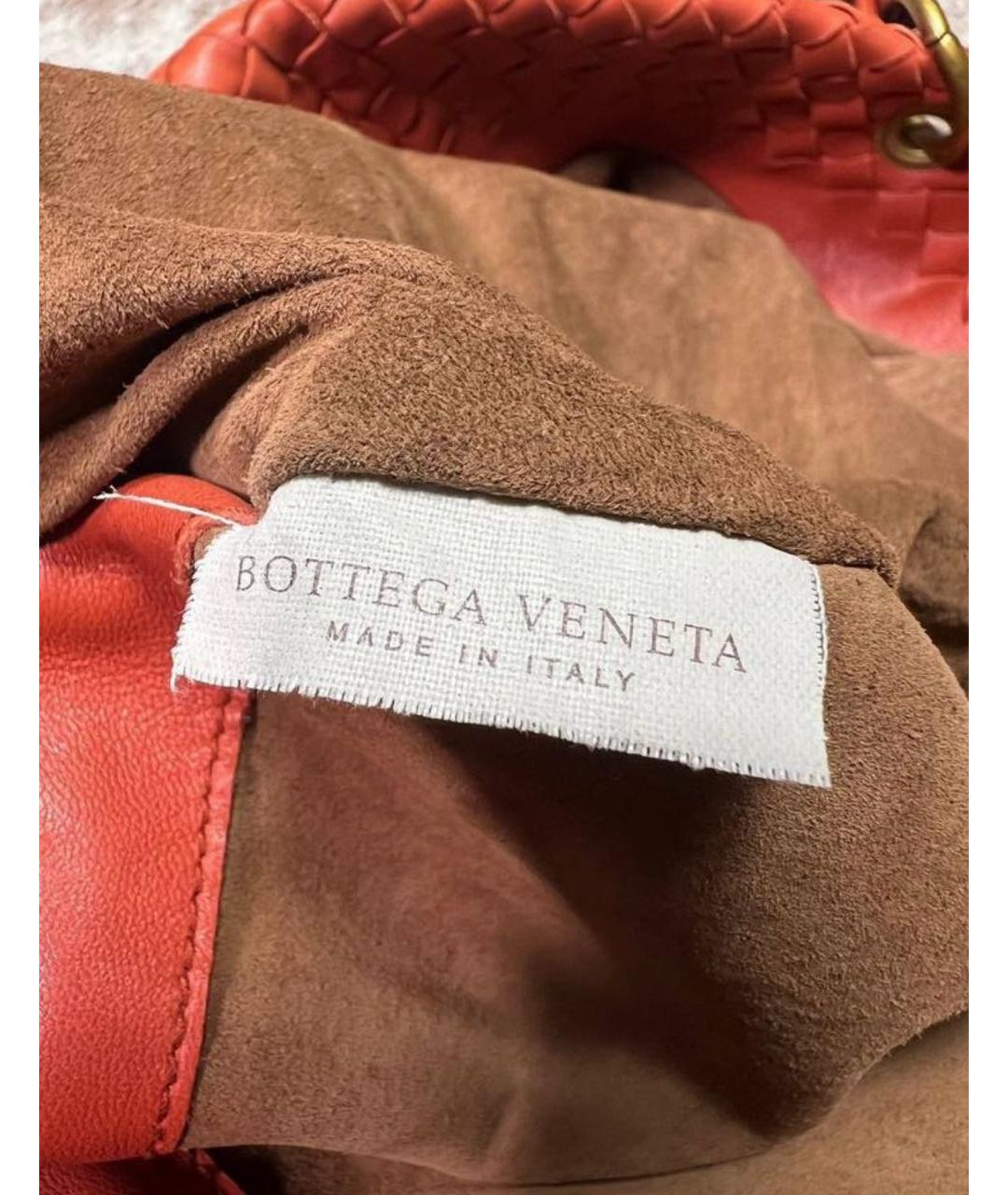 BOTTEGA VENETA Красная кожаная сумка с короткими ручками, фото 5