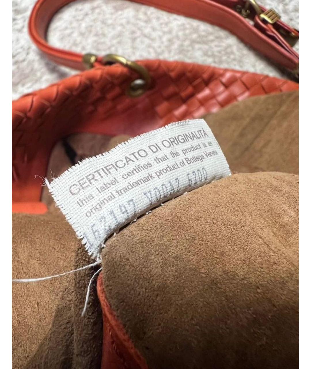 BOTTEGA VENETA Красная кожаная сумка с короткими ручками, фото 3