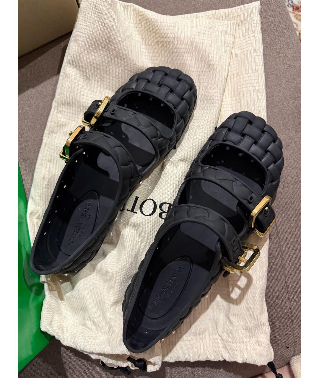 BOTTEGA VENETA Черные резиновые балетки, фото 3