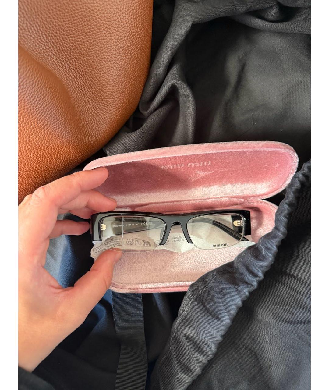 MIU MIU Черные пластиковые солнцезащитные очки, фото 6