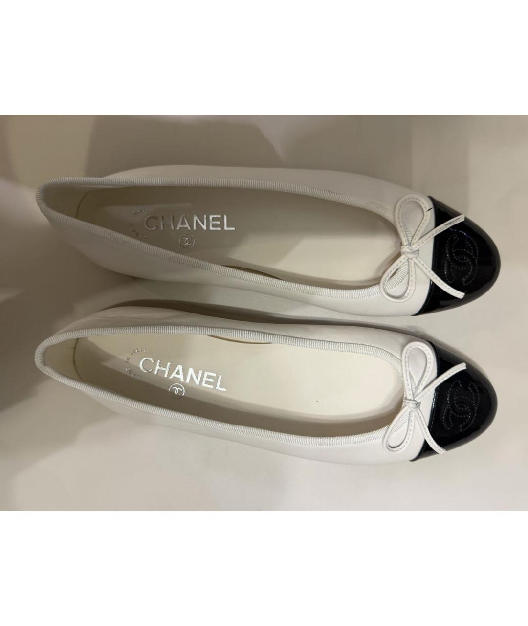 CHANEL Белые кожаные балетки, фото 4