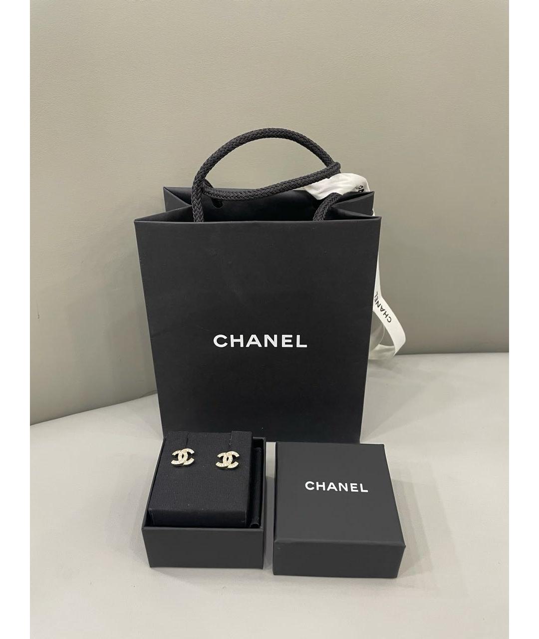CHANEL Золотые металлические серьги, фото 2