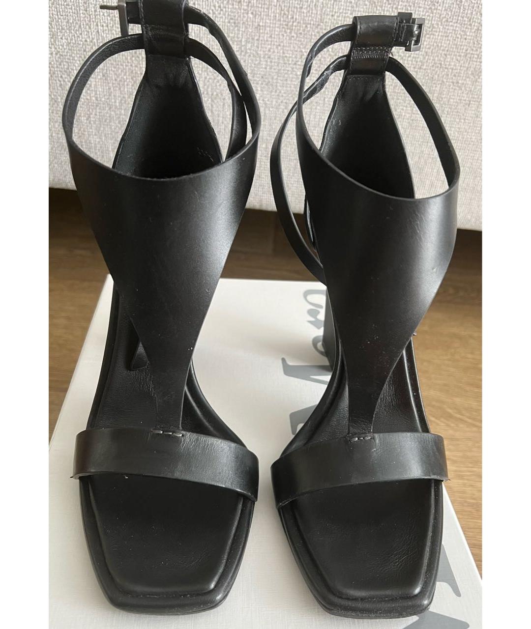 MAX MARA Черные кожаные босоножки, фото 2