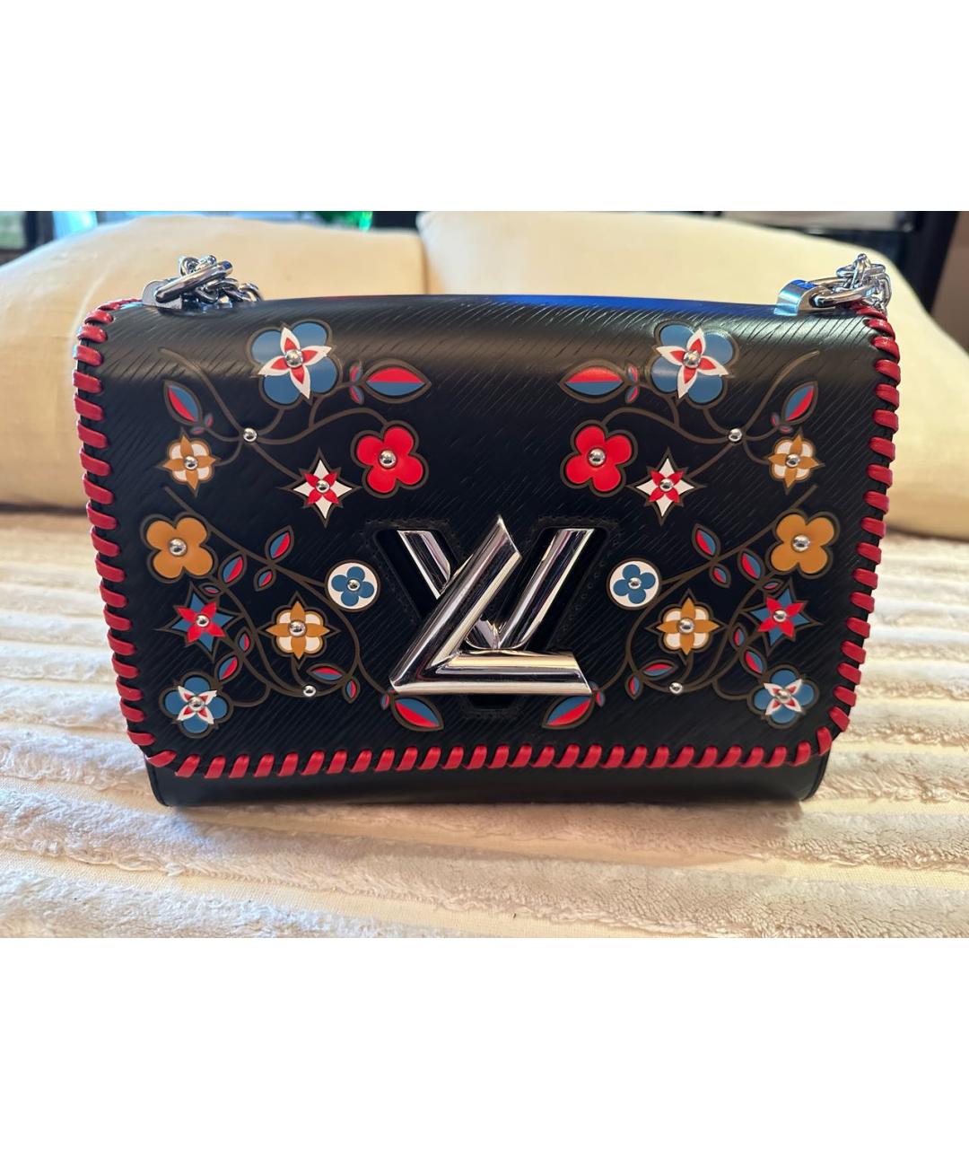 LOUIS VUITTON Черная кожаная сумка через плечо, фото 9
