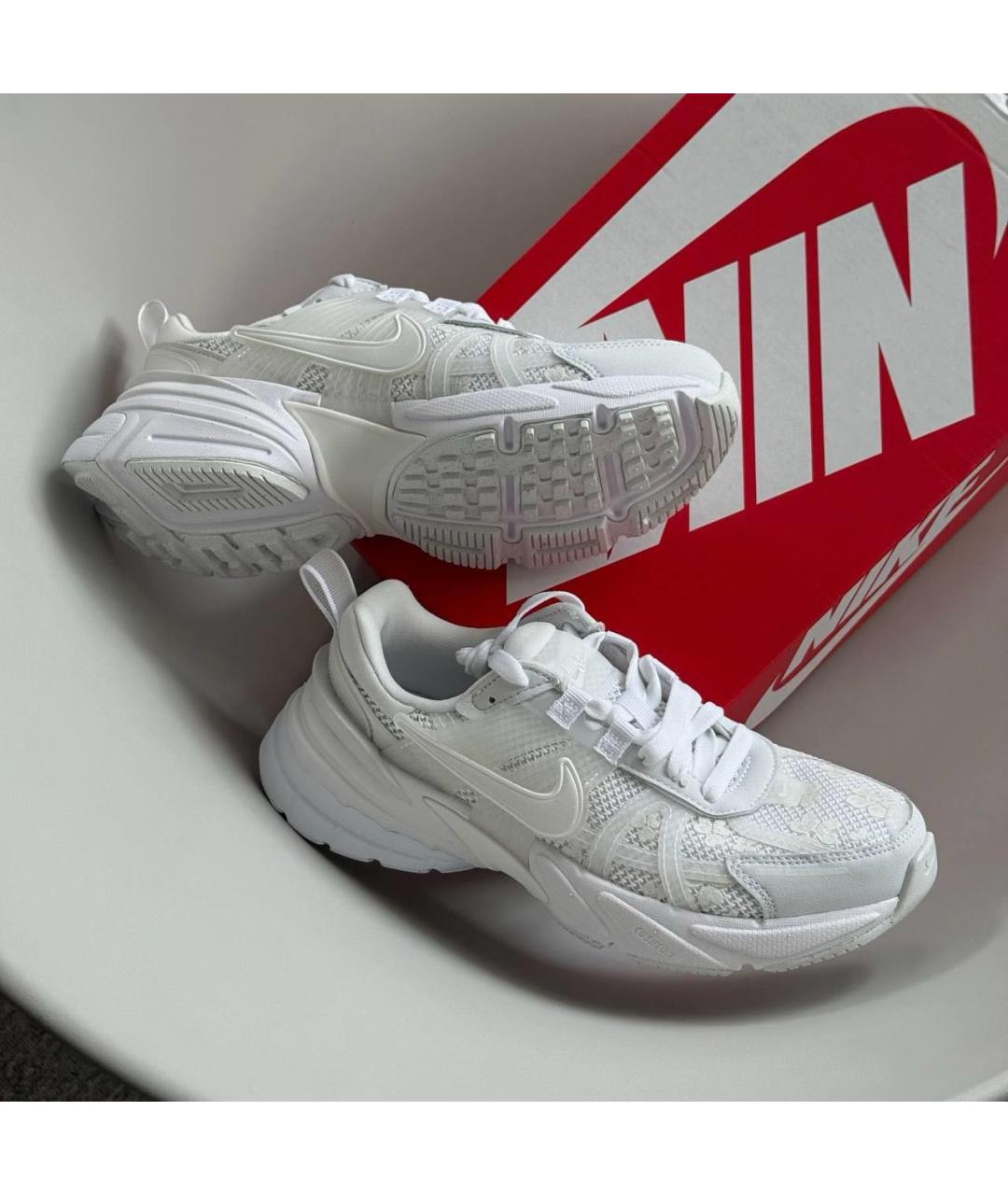 NIKE Белые текстильные кроссовки, фото 8