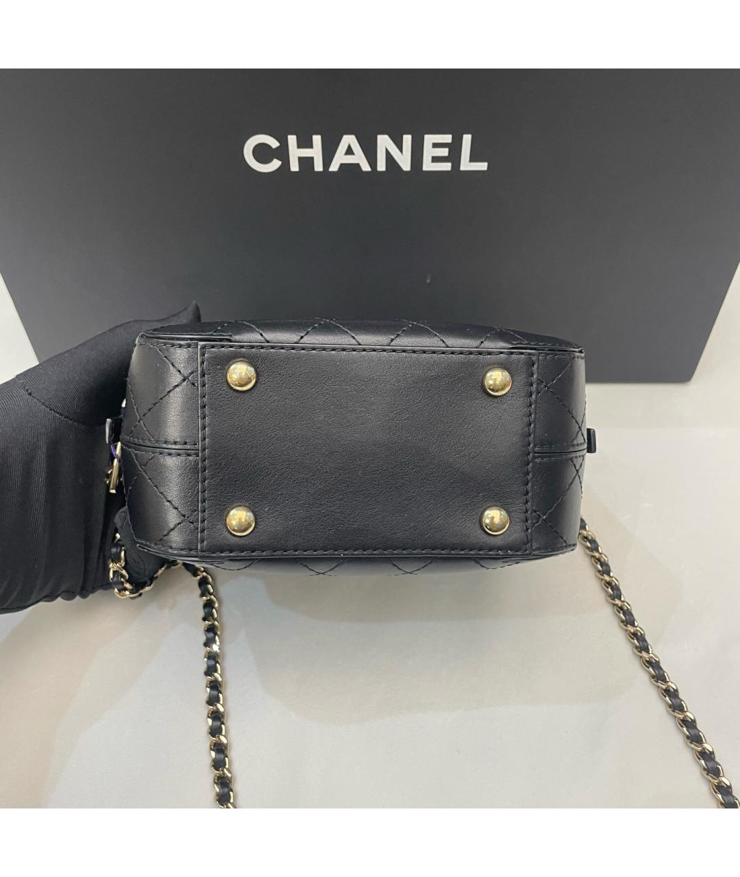 CHANEL Черная кожаная сумка через плечо, фото 3