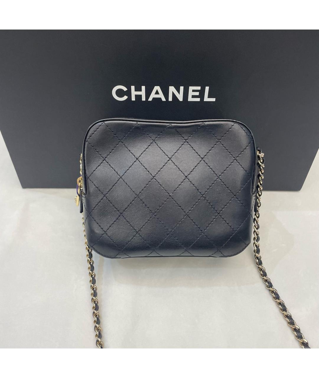 CHANEL Черная кожаная сумка через плечо, фото 2