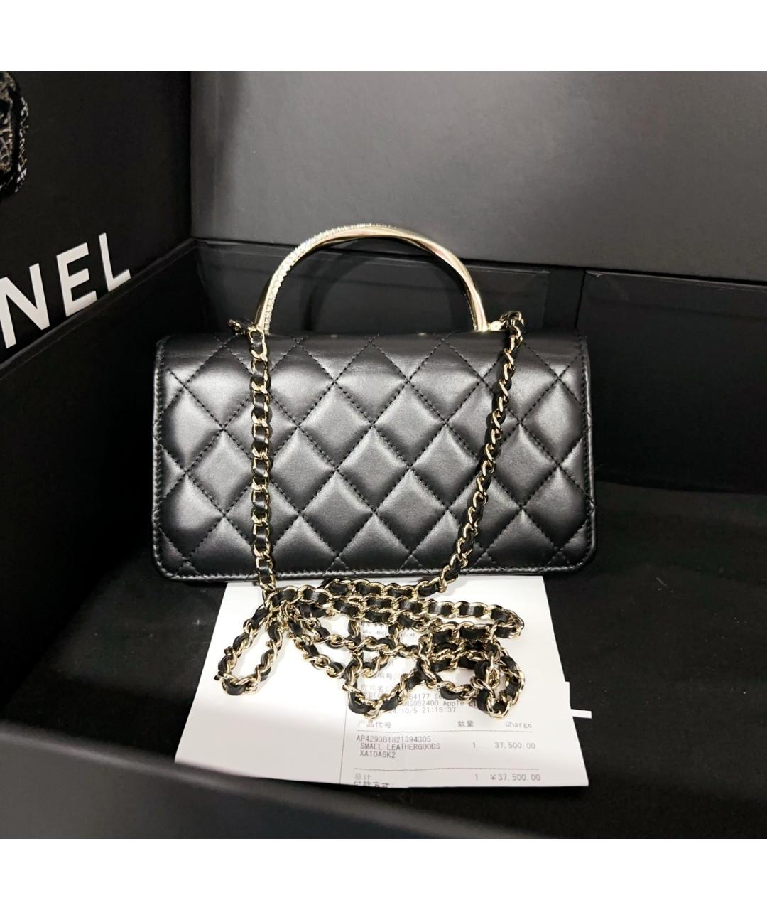 CHANEL Черная кожаная сумка с короткими ручками, фото 3