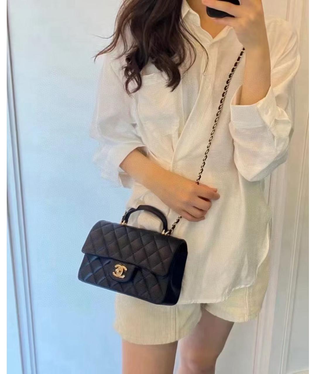 CHANEL Черная кожаная сумка с короткими ручками, фото 6