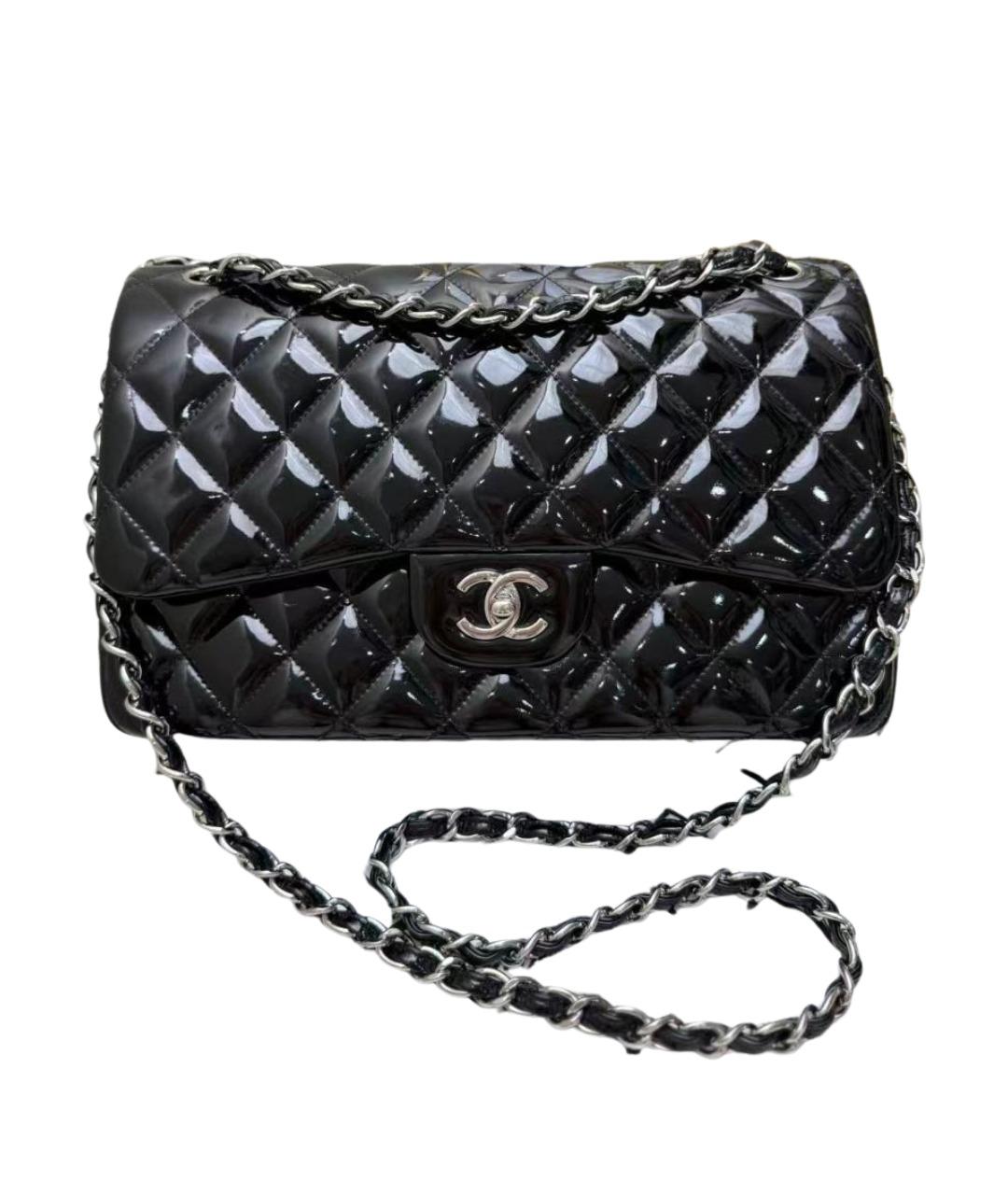 CHANEL Черная сумка через плечо из лакированной кожи, фото 1