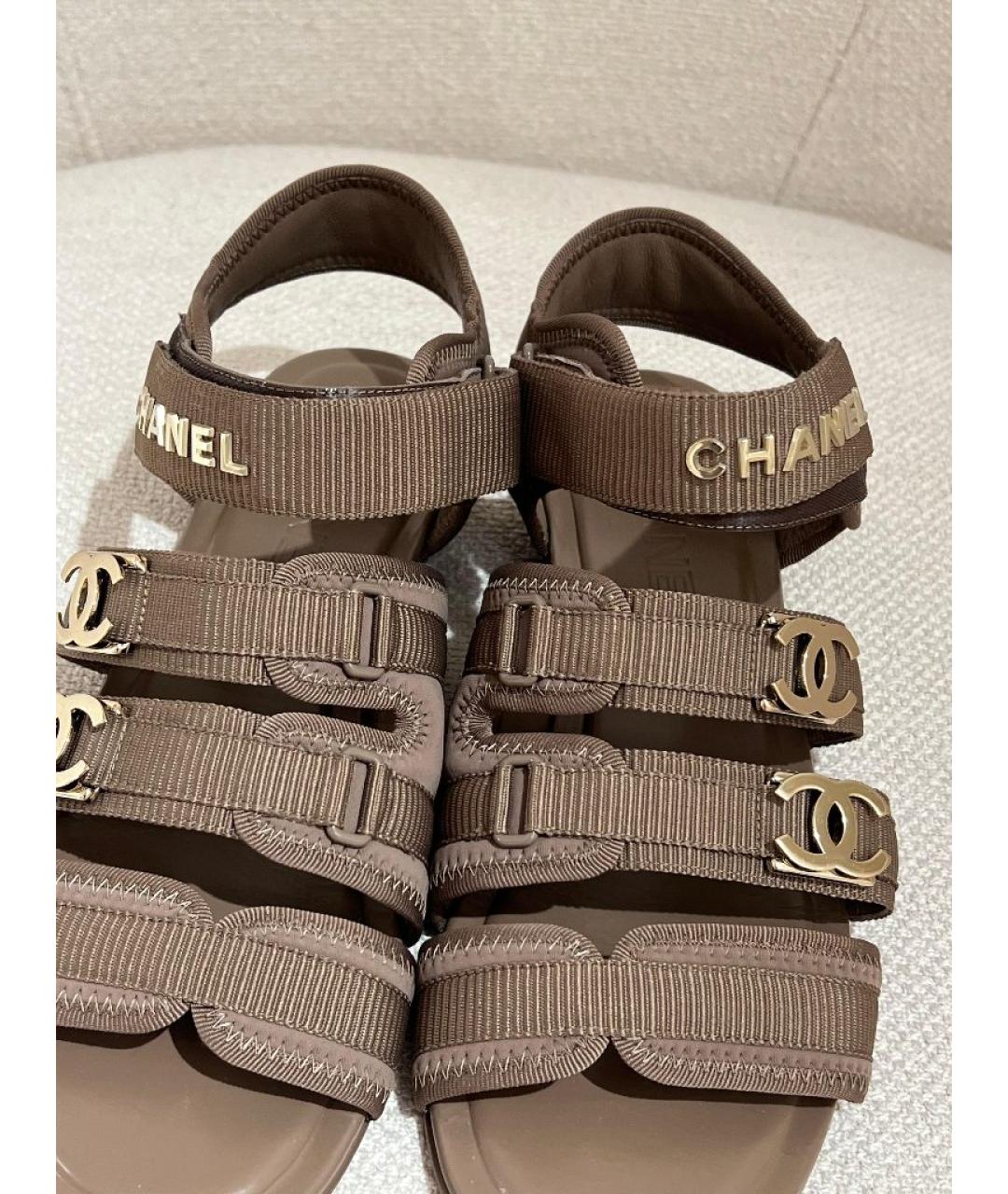 CHANEL Коричневые кожаные сандалии, фото 7