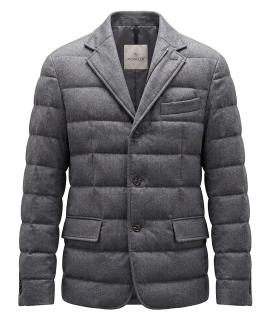 MONCLER Пуховик