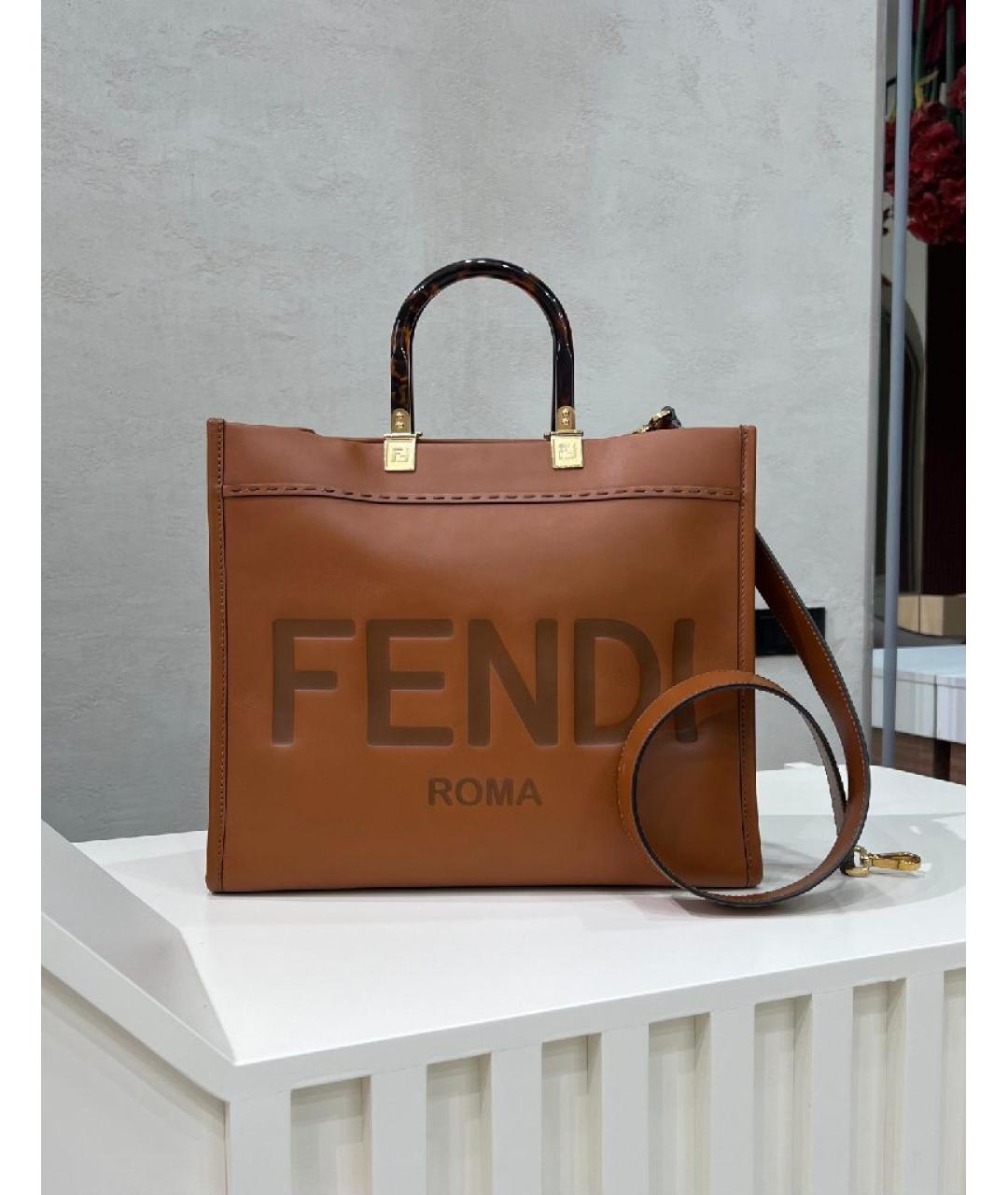 FENDI Коричневая кожаная сумка с короткими ручками, фото 8