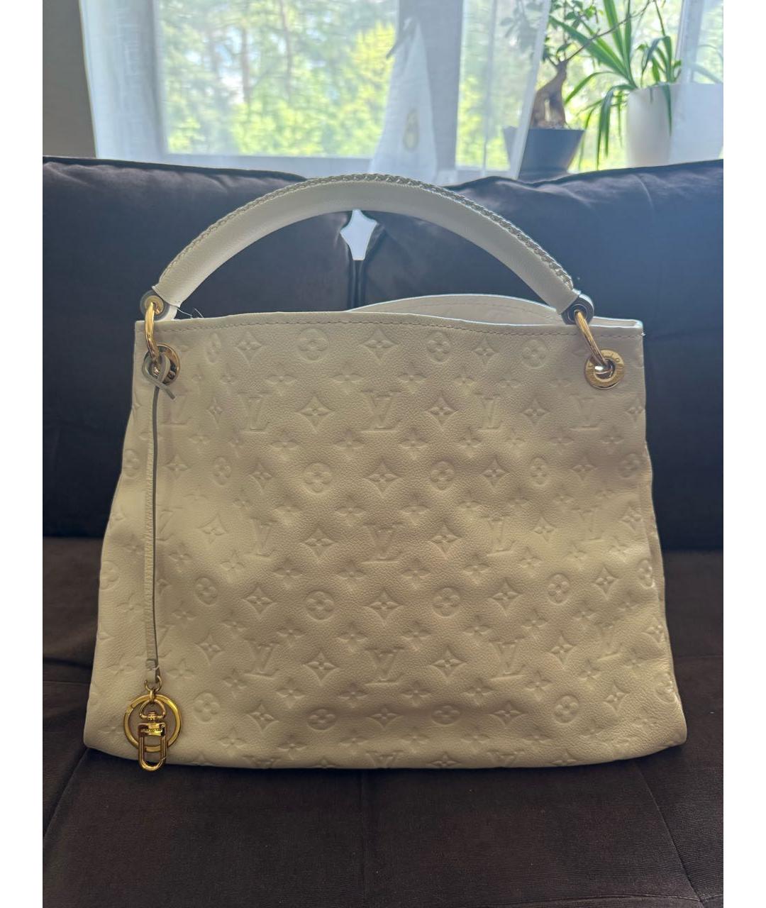 LOUIS VUITTON Белая кожаная сумка с короткими ручками, фото 2