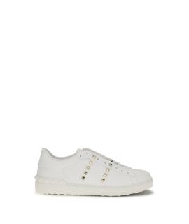 VALENTINO Низкие кроссовки / кеды