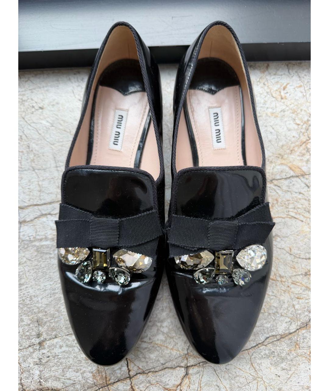 MIU MIU Черные туфли из лакированной кожи, фото 3
