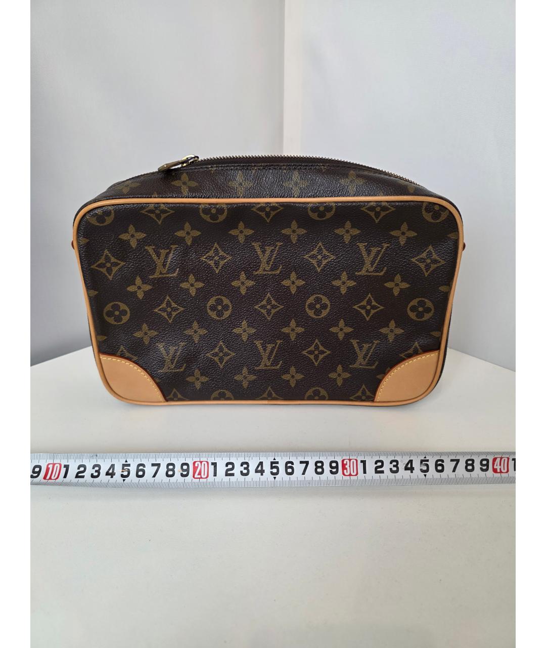 LOUIS VUITTON Коричневая косметичка из искусственной кожи, фото 3