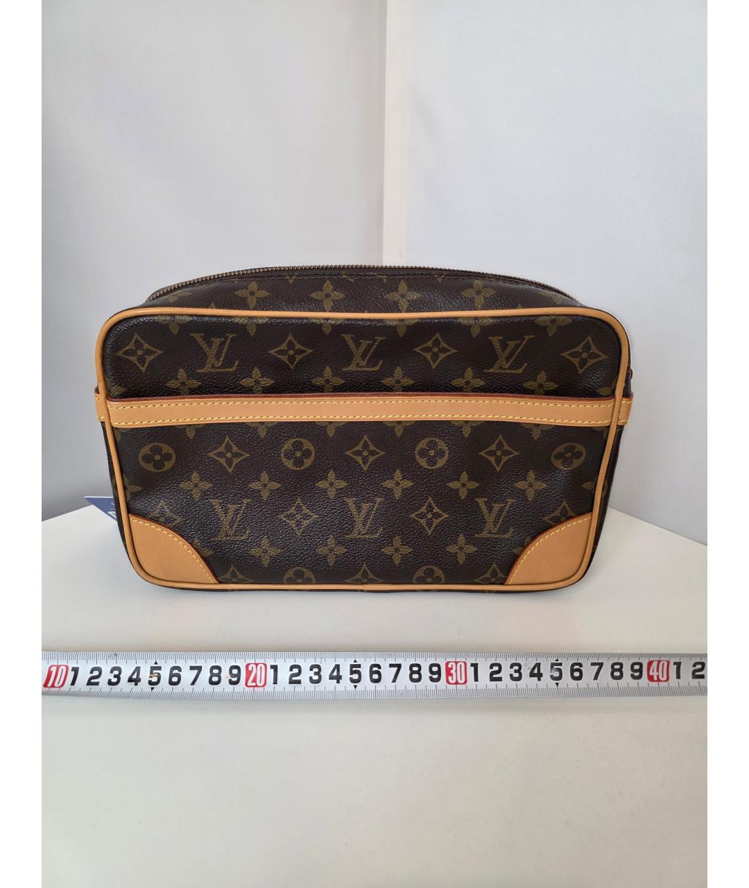 LOUIS VUITTON Коричневая косметичка из искусственной кожи, фото 9