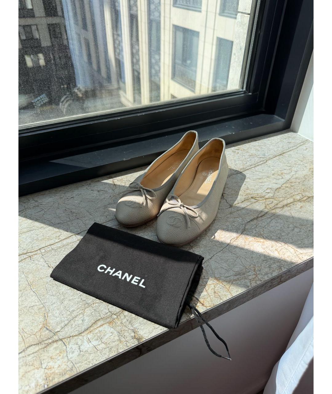 CHANEL Серые кожаные балетки, фото 8