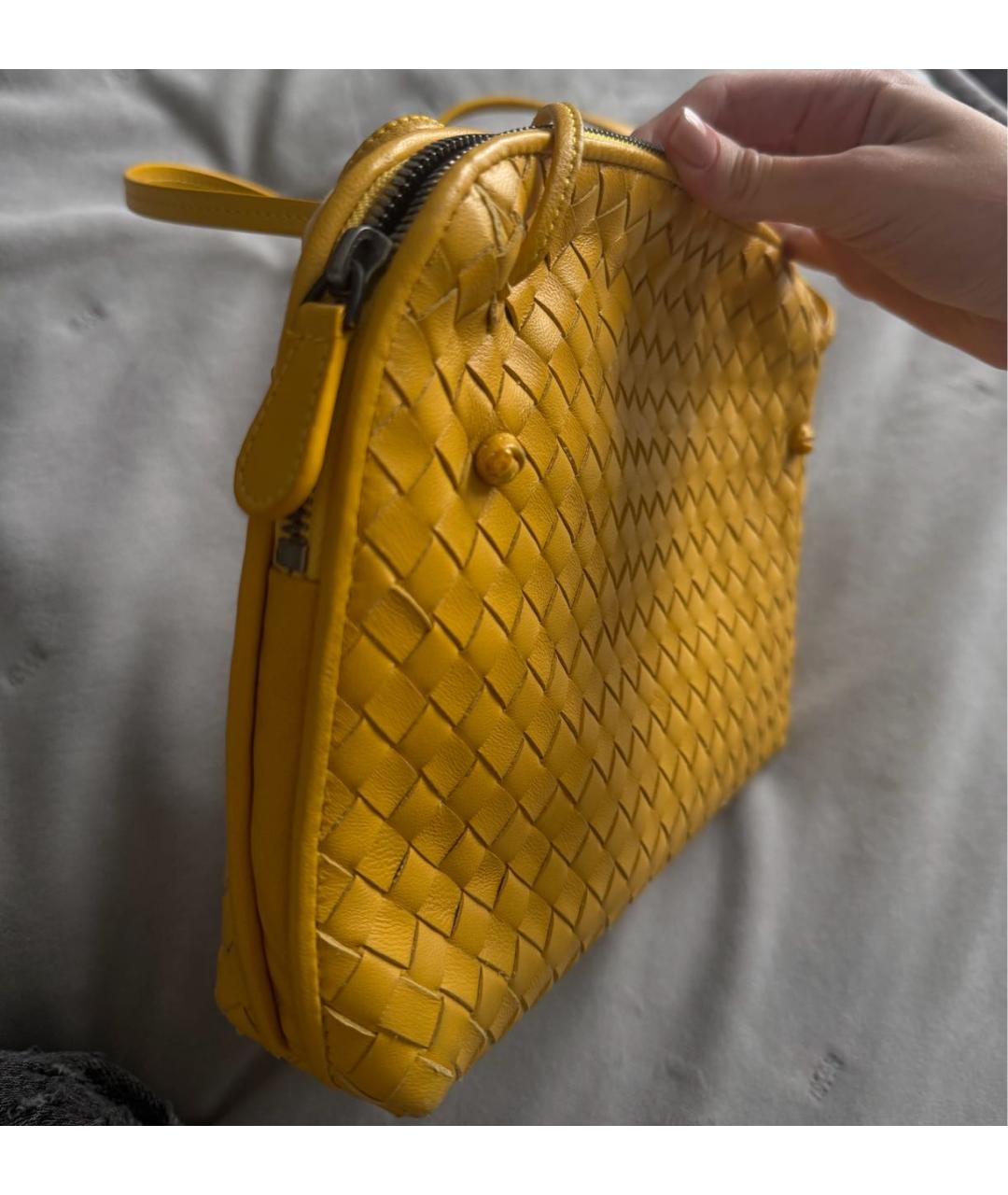 BOTTEGA VENETA Желтая кожаная сумка через плечо, фото 5