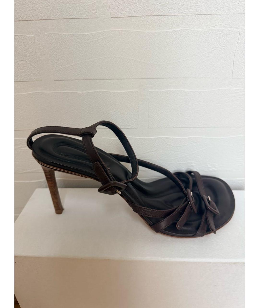 JACQUEMUS Коричневые кожаные босоножки, фото 6